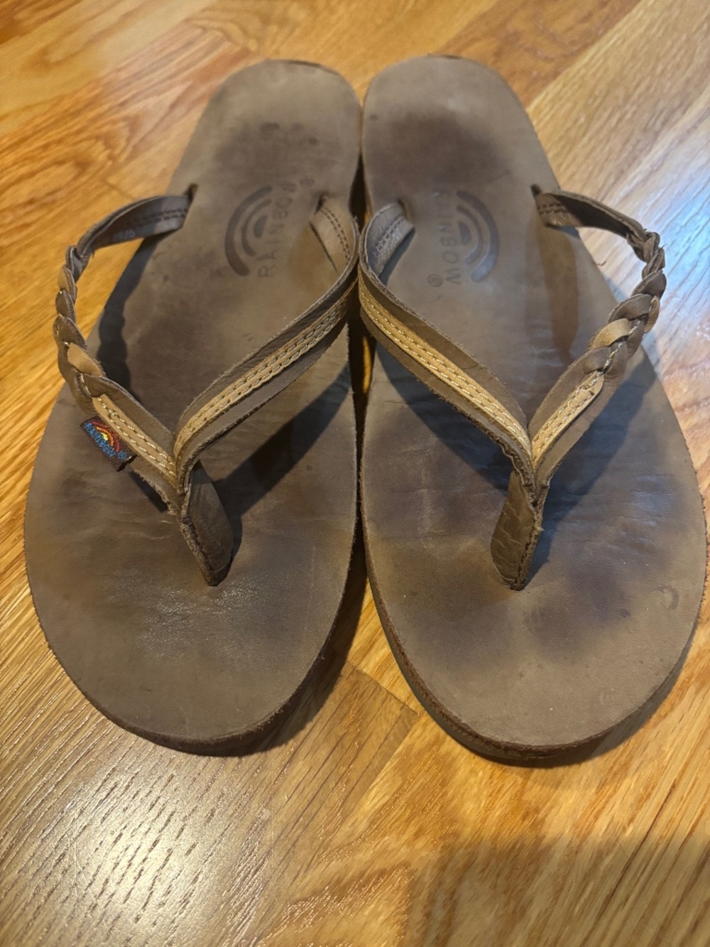 Rainbow braided flip flops 🌈🌿